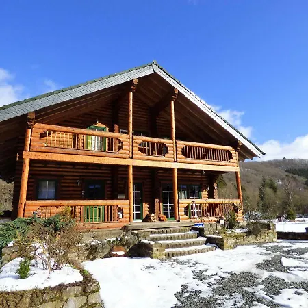 Ferienvilla Mit Whirlpool Und Sauna Hellenthal